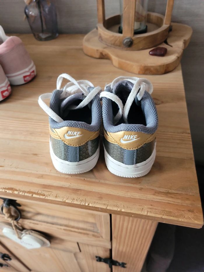Baskets air force pointure 25 - photo numéro 3