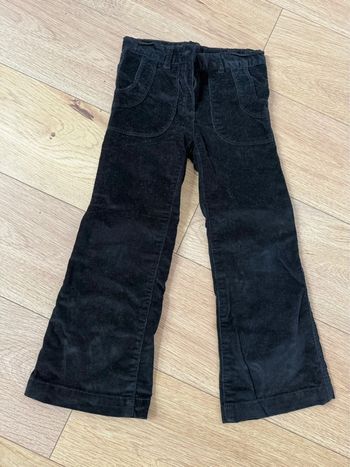 Pantalon côtelé Okaïdi en 6ans.