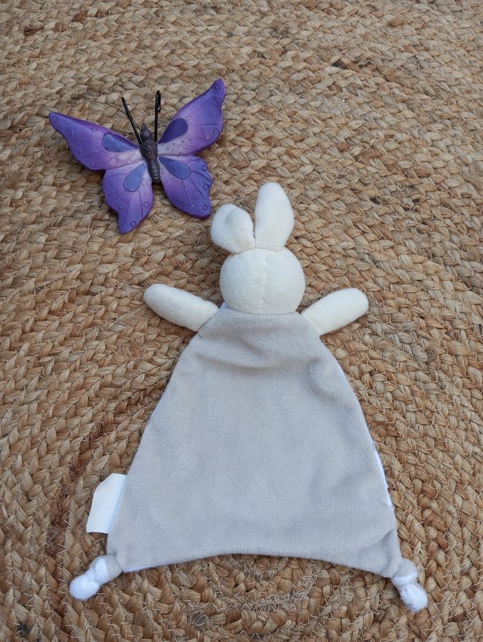 Doudou lapin - photo numéro 2