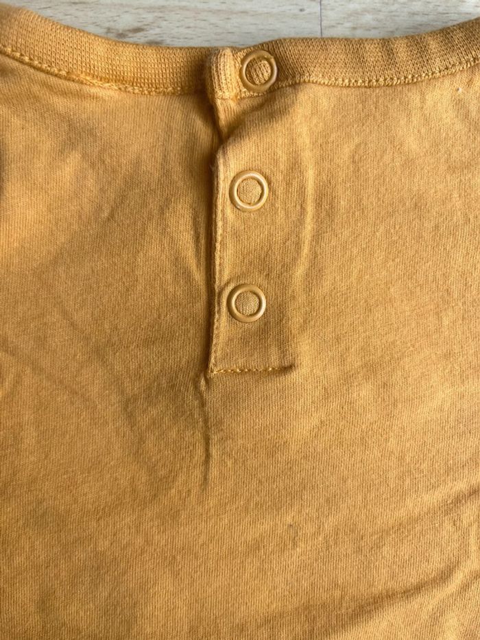T-shirt moutarde TAO 6 mois - photo numéro 4