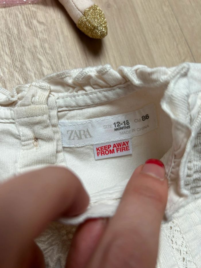 Robe velours Zara 12/18 mois - photo numéro 2