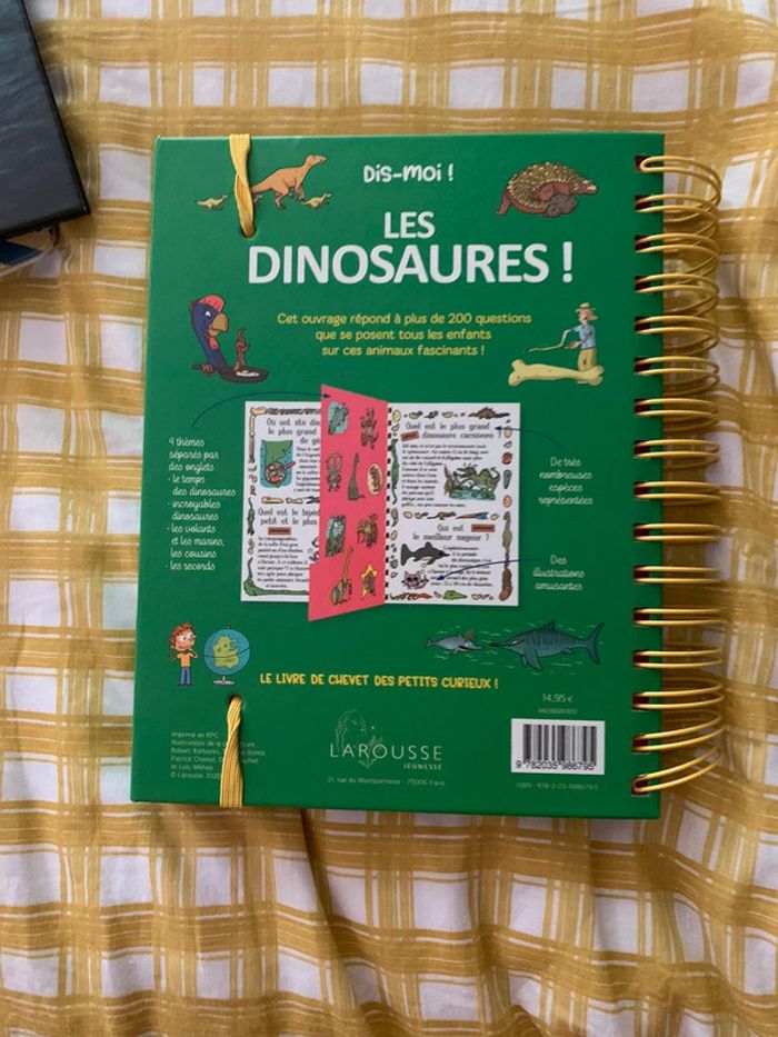 Livre docu "Les dinosaures" / Larousse jeunesse - photo numéro 3