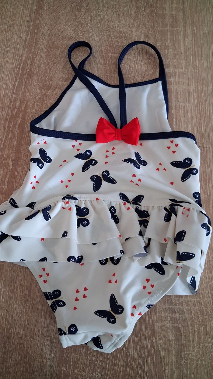 Lot maillots de bain 18 mois - photo numéro 6