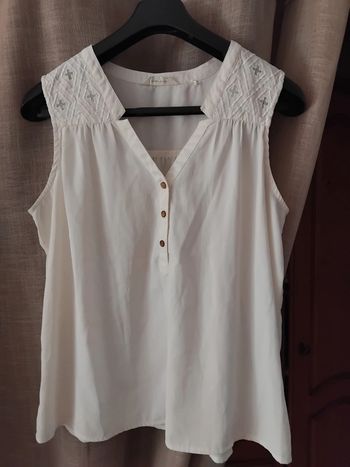 Haut habillé nafnaf