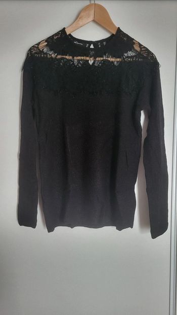 Pull haut dentelle L
