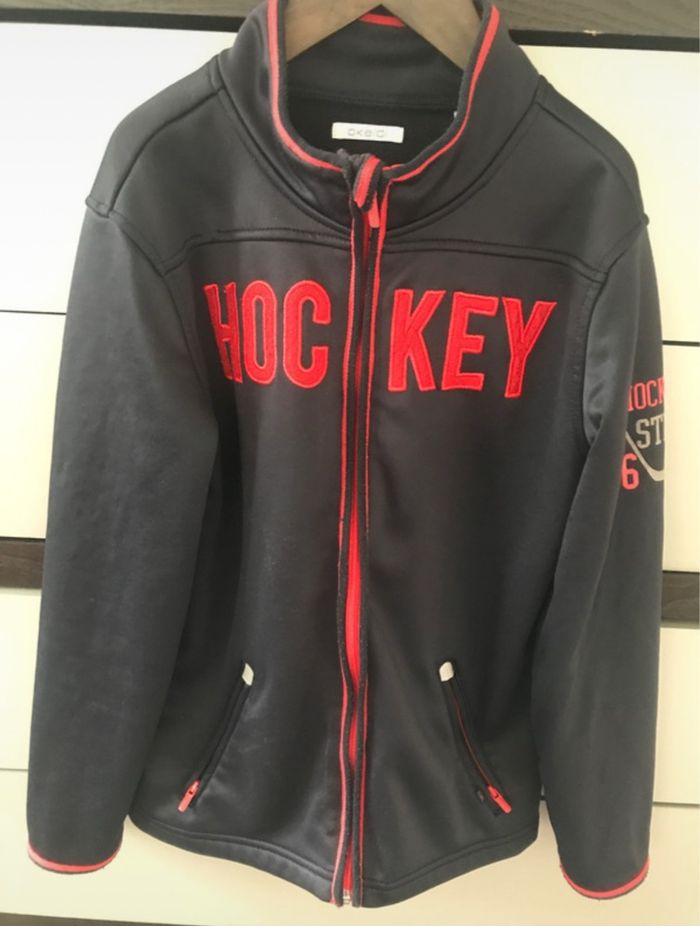 gilet zippé garçon taille 12 ans okaïdi noir et rouge intérieur polaire poches zippées