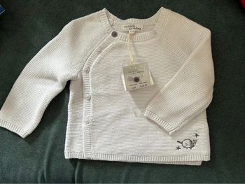 Gilet fermeture cache cœur 12 mois neuf DPAM