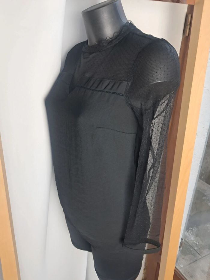 One step haut blouse noir dentelle T.36 - photo numéro 9