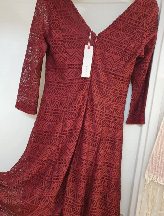Robe soirée Chic brodée Esprit Taille 38 - photo numéro 4