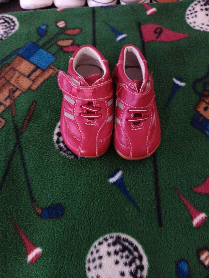 Chaussures enfants Taille 18