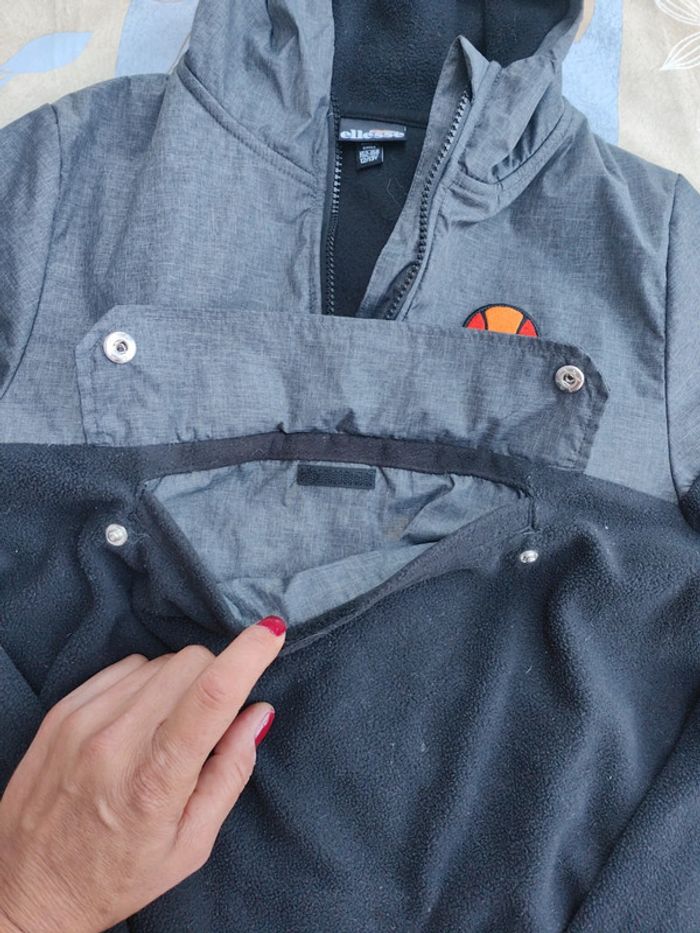 Pull ellesse 12/13 ans - photo numéro 6