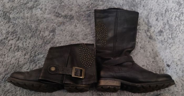 Bottes cuir noir - photo numéro 2