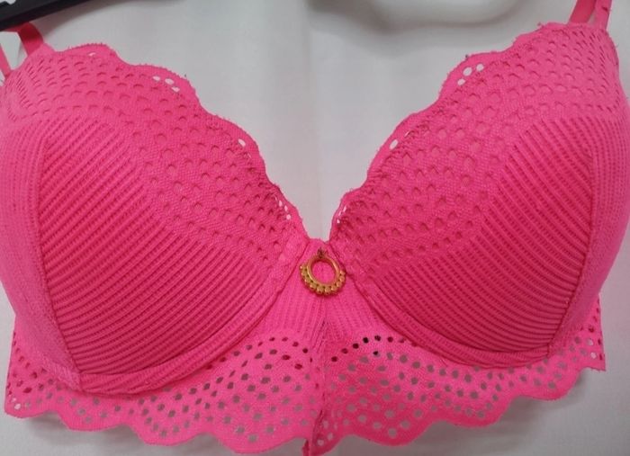 💖 Soutien Gorge Rose Femme 95C 💖 - photo numéro 3