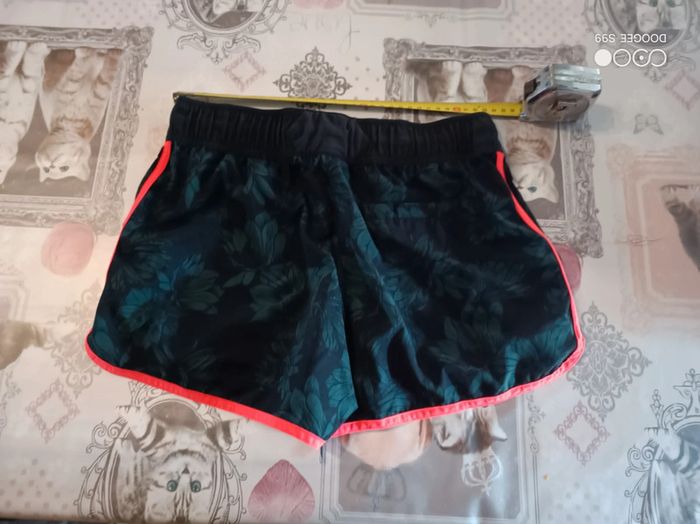 Short de sport femme - photo numéro 2