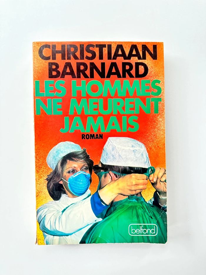 Livre - Les hommes ne meurent jamais