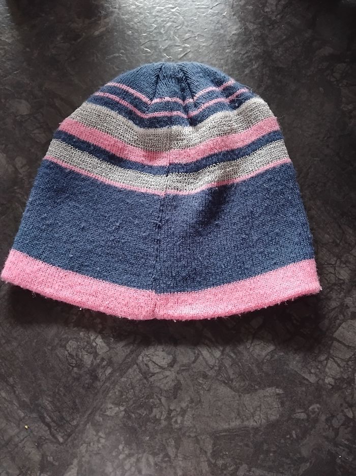 Bonnet Hello Kitty taille 54 fille 6 ans - photo numéro 2