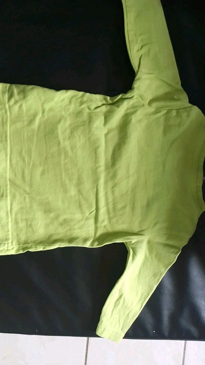 Tee shirt vert pomme - photo numéro 3