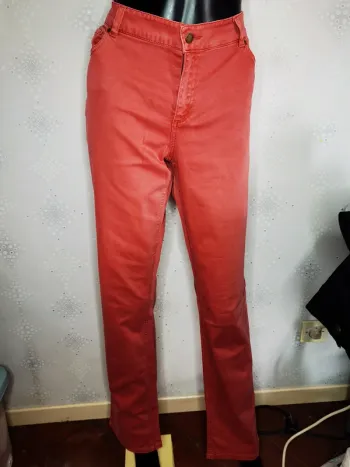 D4436 - jeans femme taille 44