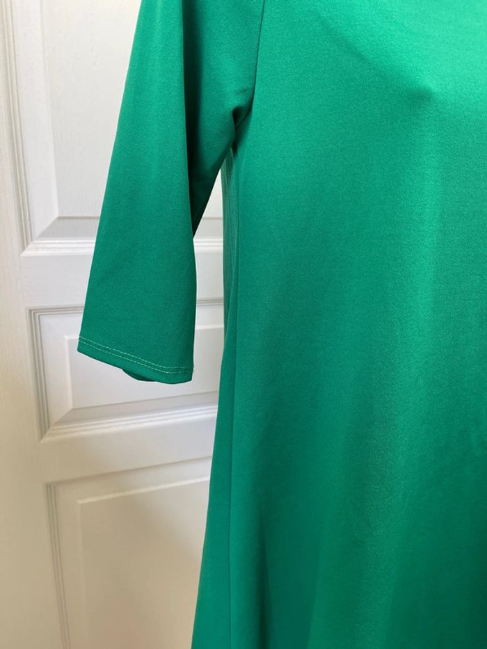 Robe verte - photo numéro 4