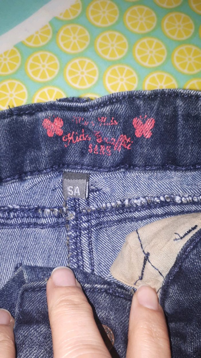 *Short jeans 5 ans - photo numéro 4