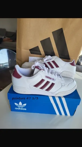 Basket Adidas Continental 80 Stripes taille 47 1/3