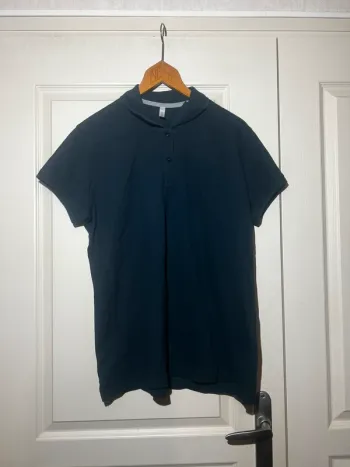 Polos Kariban