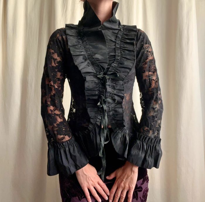 Blouse dentelle col montant Victorian Goth vintage 90s - Taille M