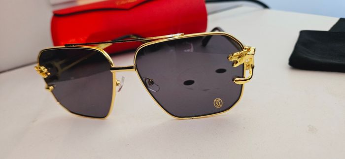 Lunettes de soleil Cartier neuf - photo numéro 3