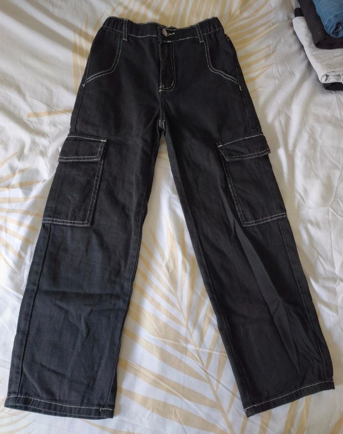 Lot pantalons 10 ans - photo numéro 3