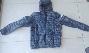 Veste jott