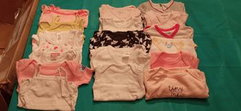 Lot n°1 = 3 mois fille