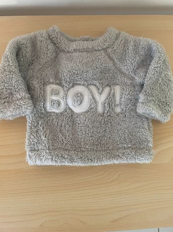 Pull polaire 1 mois