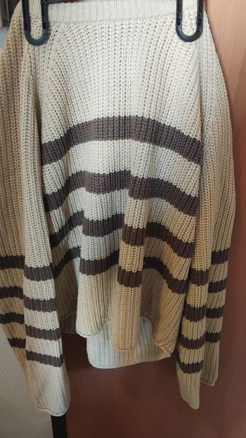 Pull jennyfer taille S/M
