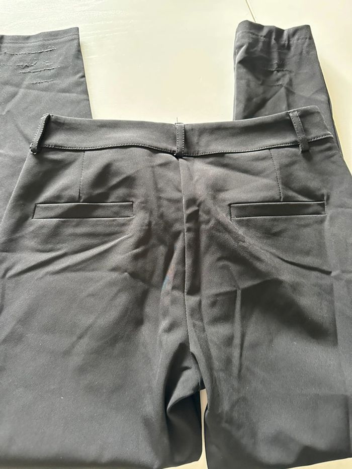 Pantalon noir - photo numéro 4