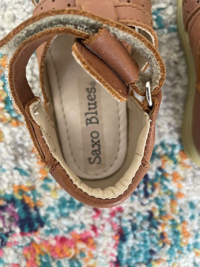 Chaussures neuves - photo numéro 2