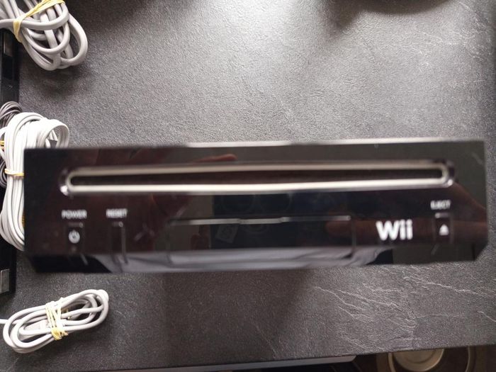 Nintendo - Wii - Console - photo numéro 3