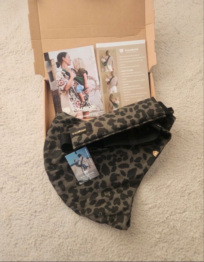 Porte bébé Wildride neuf