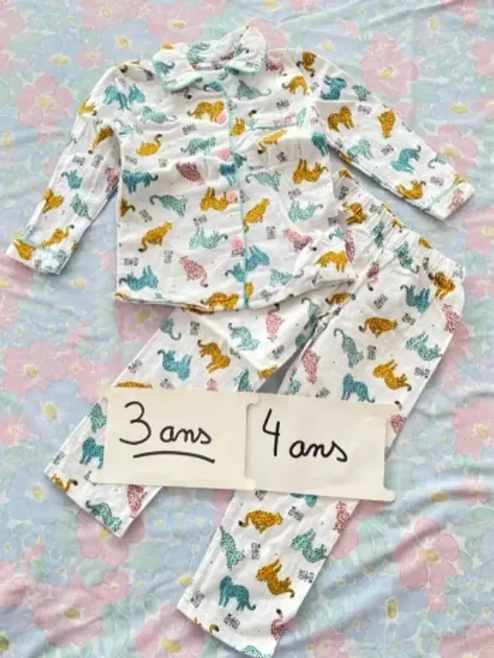 Pyjama 3-4 ans Zeeman Panthère