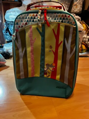 Jolie valise enfant lilliputiens