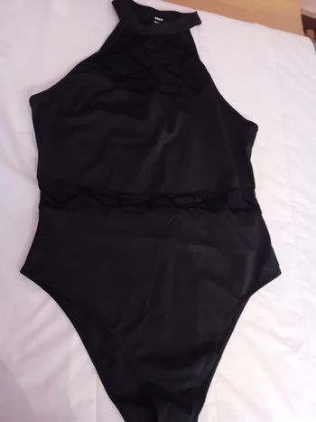 Vetements femmes  15 euro