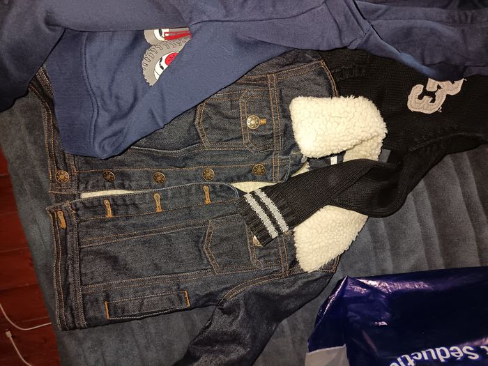 Lot vêtement garçon 4 ans - photo numéro 5