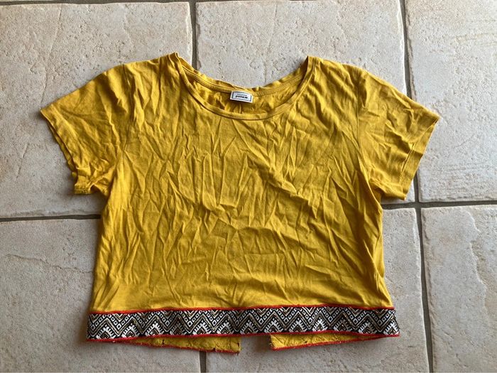 T shirt court