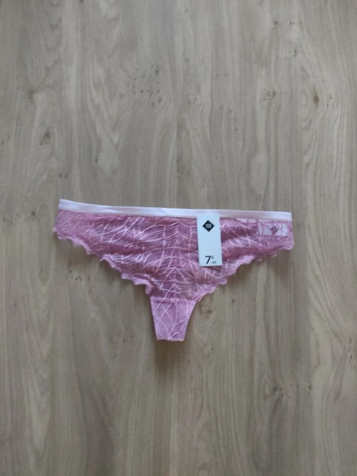 String T L