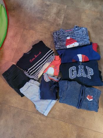 Lot de vêtements bébé garçon 2 ans