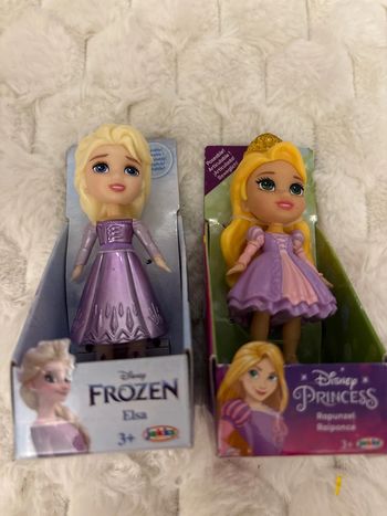 Lot de 2 princesses Disney