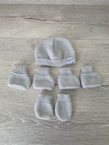 Ensemble bonnet moufle chausson