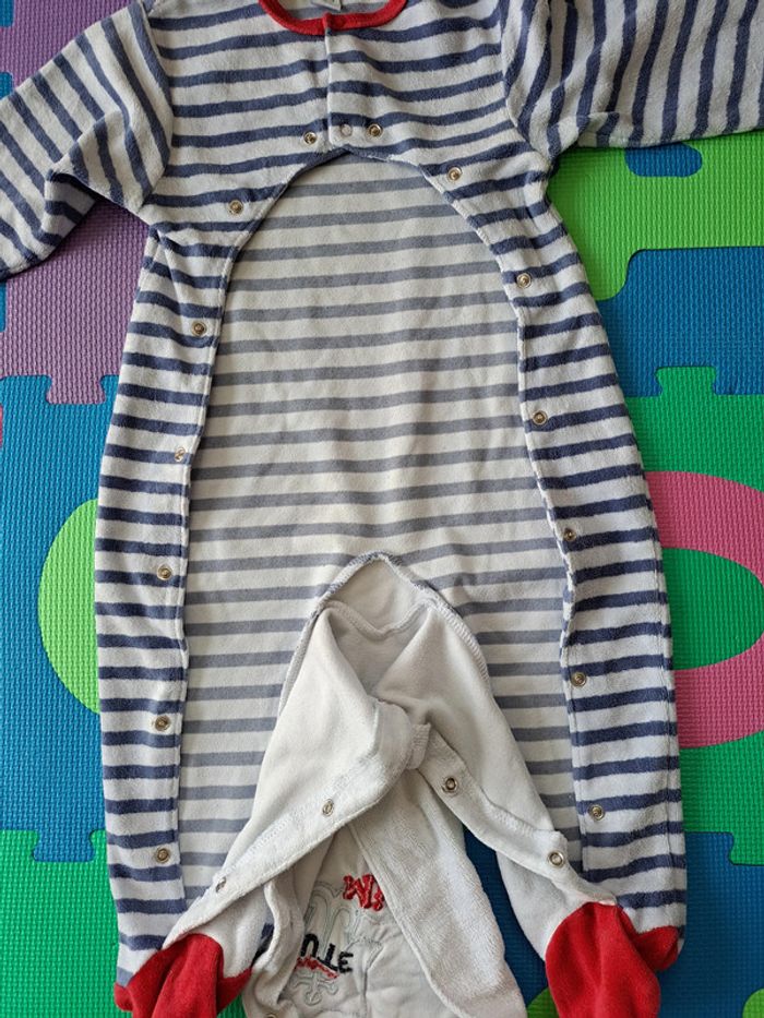 Pyjama velours Mickey Disney 24m - photo numéro 14