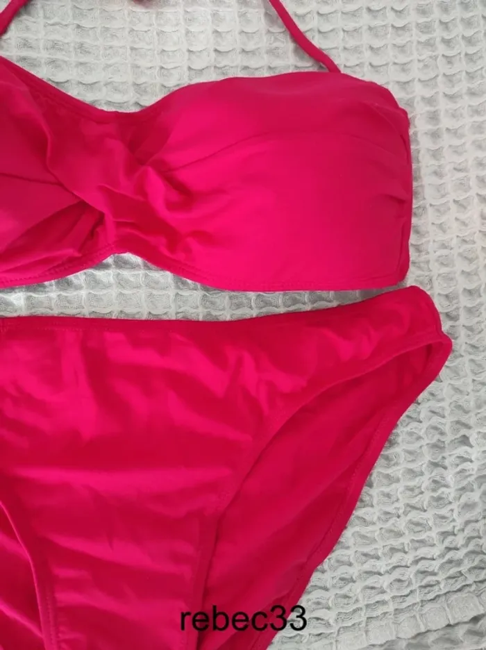 Maillot de bain rose fuchsia 2 pièces - photo numéro 2