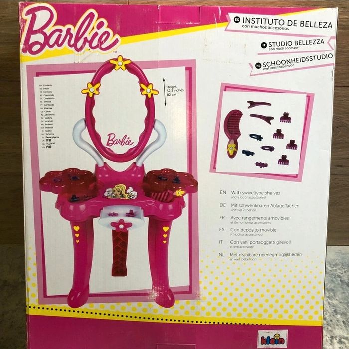 Coiffeuse Barbie - photo numéro 2