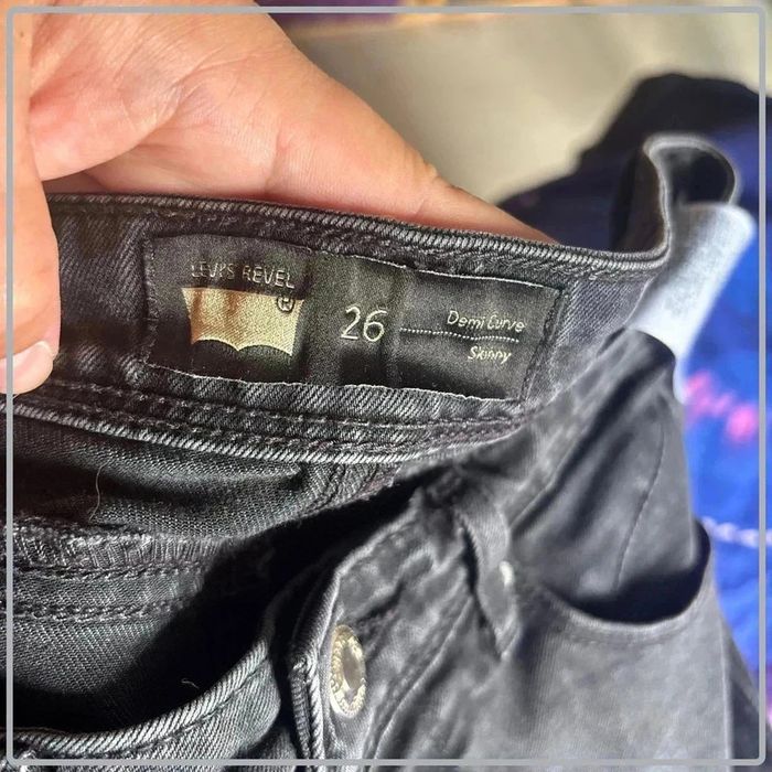 Jeans taille 36 marque levi's taille basse - photo numéro 7